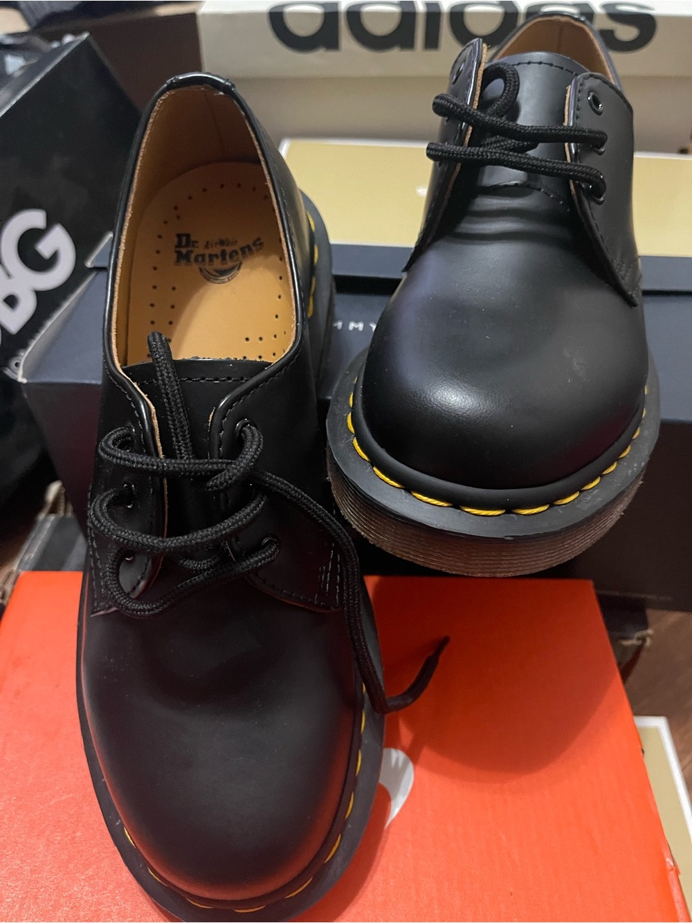 Dr. Martens - Picture 5 of 6